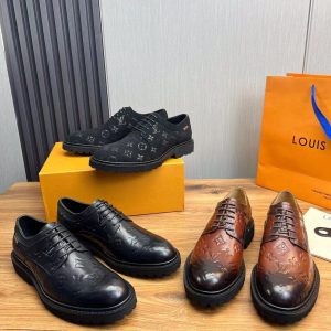 Lv men's business casual leather shoes comfortable, breathable, casual and versatile
