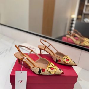 Valentino Spring and Summer New Fashion All-match Cherry Fantasy Pointed Stilettos