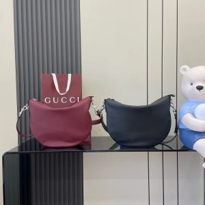 Gucci crossbody bag