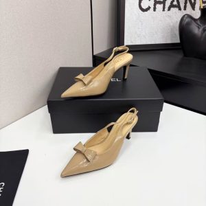 Chanel new women's fashionable and versatile exquisite and elegant leather lining comfortable custom leather outsole high heel sandals