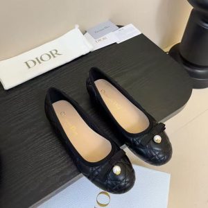 Dior new women's trendy comfortable and versatile breathable leather flat shoes
