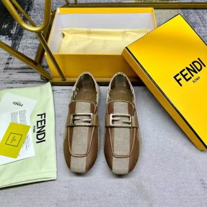 Fendi's new men's trendy high-end comfortable and versatile breathable genuine leather casual loafers