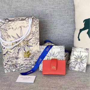 Dior small wallet