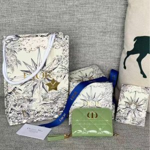 Dior small wallet