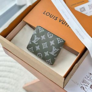 Louis Vuitton small wallet