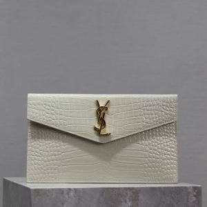 Yves Saint Laurent Clutch
