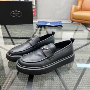 Prada's new fashion all-match genuine leather business casual shoes