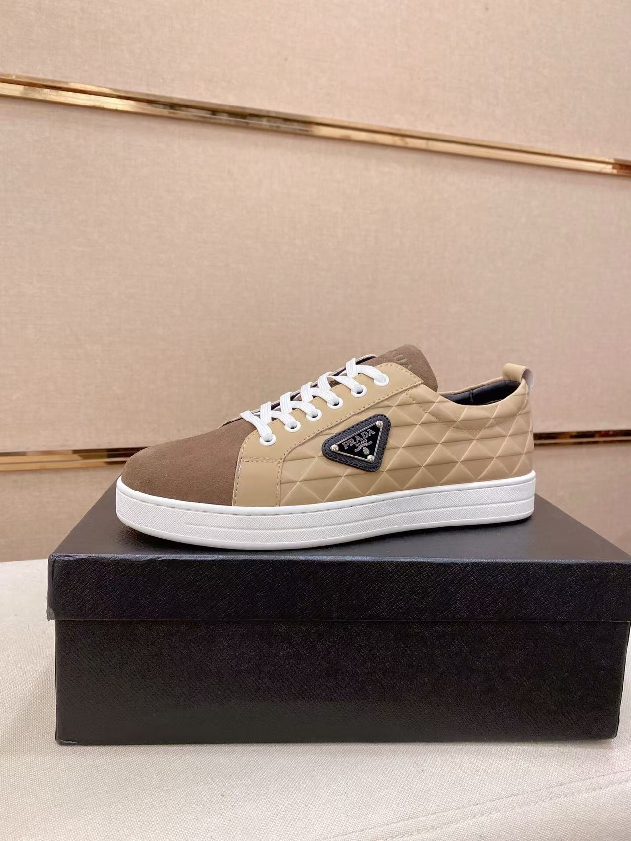 Prada's new men's fashionable and versatile genuine leather business casual shoes