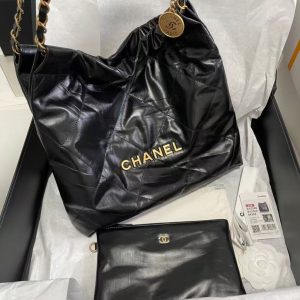 Chanel crossbody bag