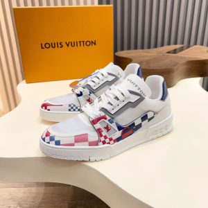 Louis Vuitton new men's genuine leather fashionable and versatile breathable casual shoes