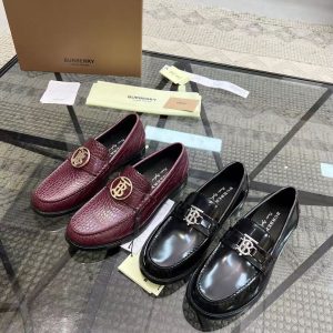 Burberry new men's leather fabric comfortable breathable casual cloth shoes