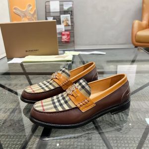 Burberry new men's fashionable and versatile genuine leather breathable and comfortable casual shoes