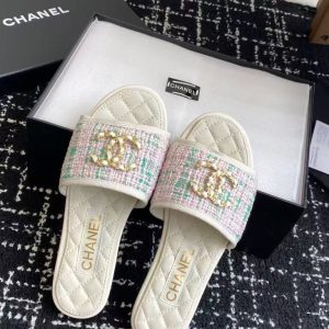 Chanel new women's trendy fashion genuine leather comfortable hardware decoration lazy slippers