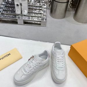Louis Vuitton's new fashion women's trendy versatile comfortable breathable casual shoes
