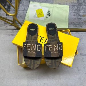 Fendi's new women's trendy high-end comfortable and versatile breathable leather casual slippers