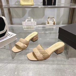 Chanel new women's fashionable and versatile exquisite and elegant leather lining comfortable custom leather outsole sandals