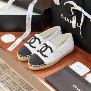 Chanel new women's leather trendy and fashionable all-match fisherman shoes