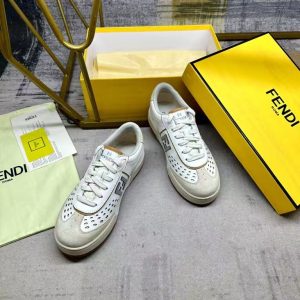 Fendi's new men's and women's trendy high-end comfortable and versatile breathable genuine leather casual sports shoes