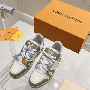 Louis Vuitton's new couple's fashionable and versatile exquisite and elegant genuine leather breathable and comfortable trendy casual sports shoes