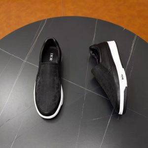 Dior new men's trendy, comfortable and versatile breathable genuine leather suede casual shoes