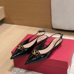 Valentino new ladies' fashionable and versatile exquisite and elegant genuine leather black outsole high heel sandals