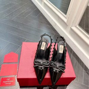 Valentino new ladies' fashionable and versatile genuine leather high heels