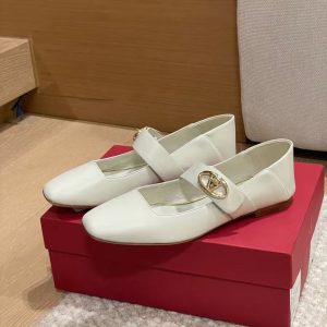 Valentino new ladies' fashionable and versatile exquisite and elegant genuine leather high-heeled sandals