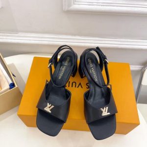 Louis Vuitton new ladies' fashionable and versatile exquisite and elegant leather high heels