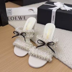 Chanel new women's fashionable versatile exquisite elegant leather line French retro high-heeled sandals