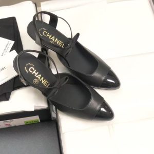 Chanel's new ladies' fashionable and versatile exquisite and elegant leather line lining comfortable thick heel sandals