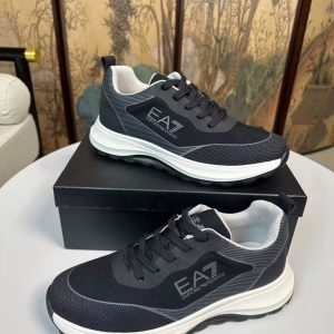 Armani's new men's fashionable, versatile, exquisite and elegant genuine leather, comfortable and breathable casual sports shoes