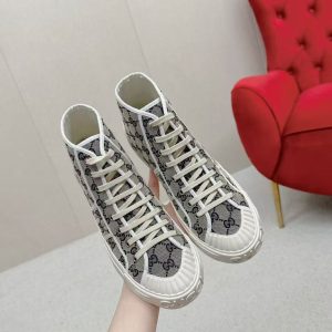 Gucci's new men's and women's leather lining, breathable and comfortable casual flat shoes