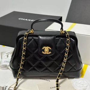 Chanel crossbody bag